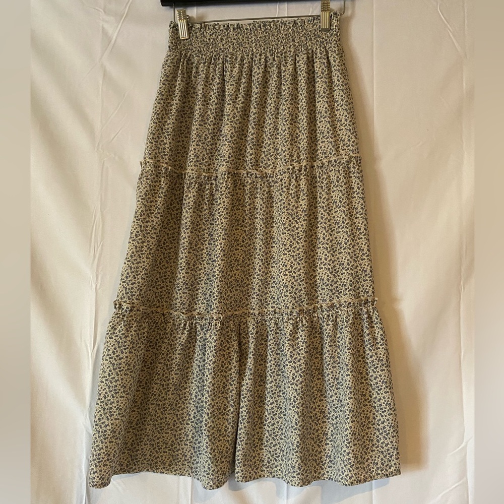 NEW Very J Floral Maxi Skirt (small)
